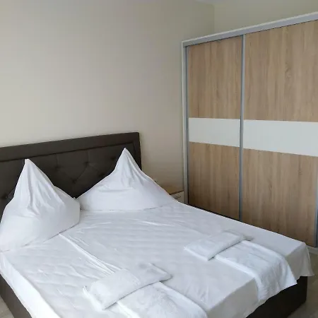 Cascadas Apartment *